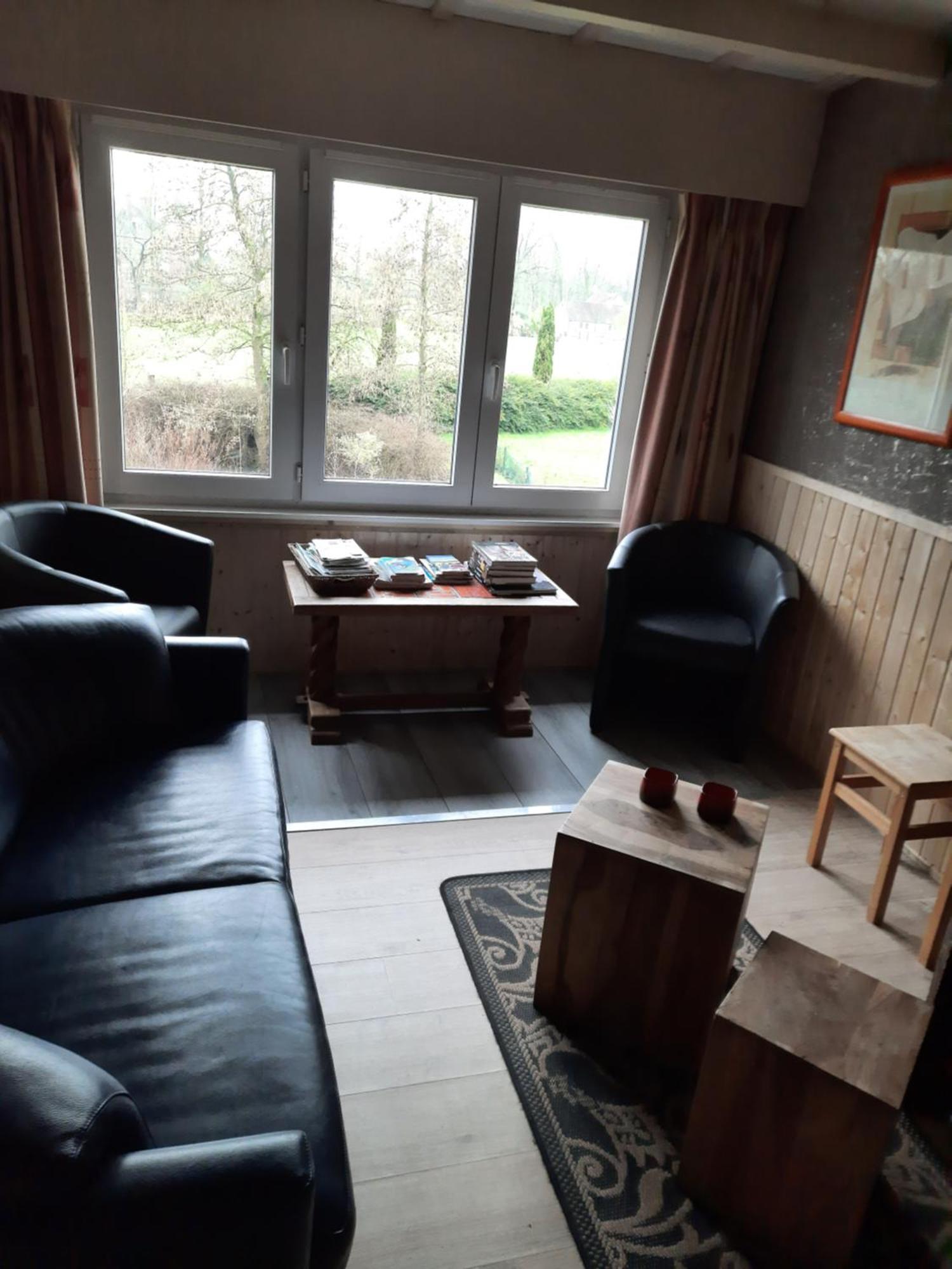 Poezelhoekvallei Appartement โซนเนอเบเคอ ภายนอก รูปภาพ