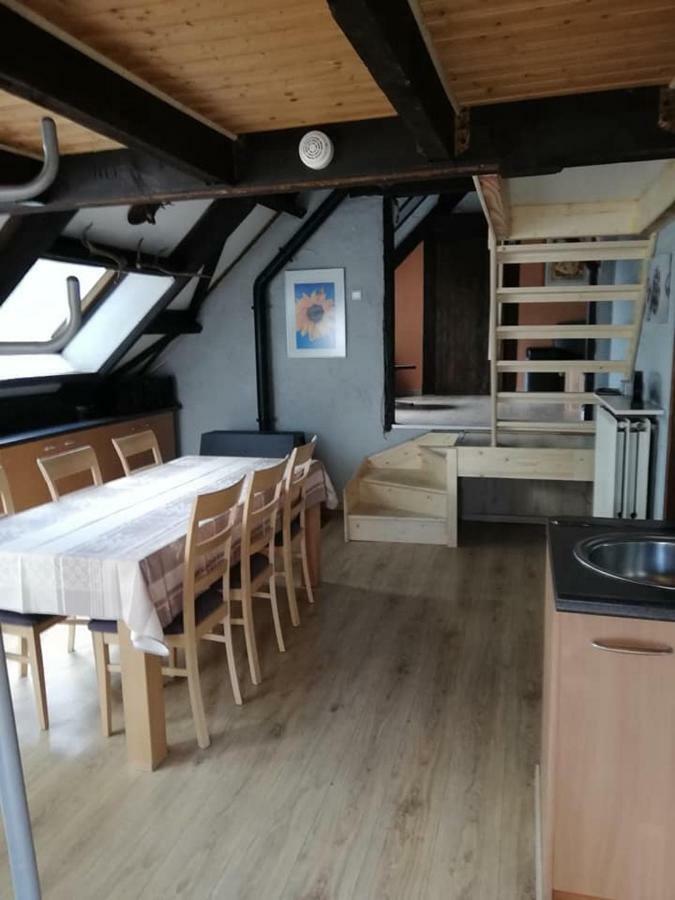 Poezelhoekvallei Appartement โซนเนอเบเคอ ภายนอก รูปภาพ